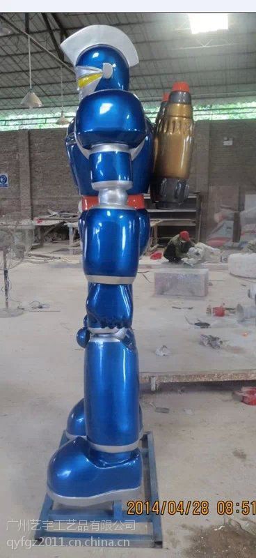 玻璃机器人雕塑 奥特曼人物雕塑 玻璃钢小品景