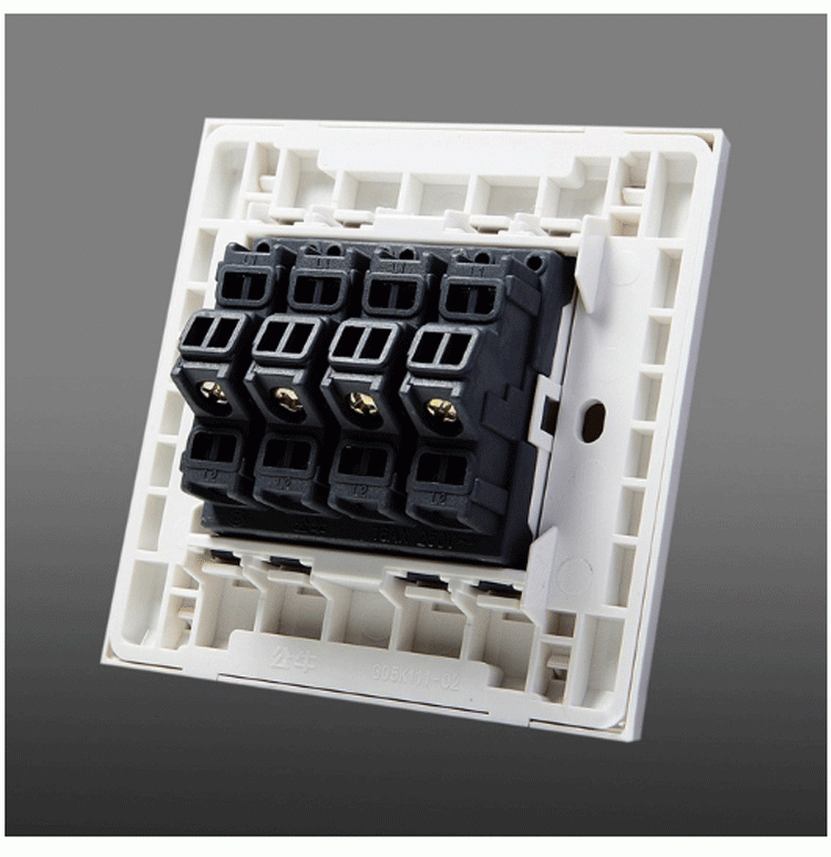 批發公牛四位單控牆壁開關 g05k411y開關插座10a帶熒光面板86型
