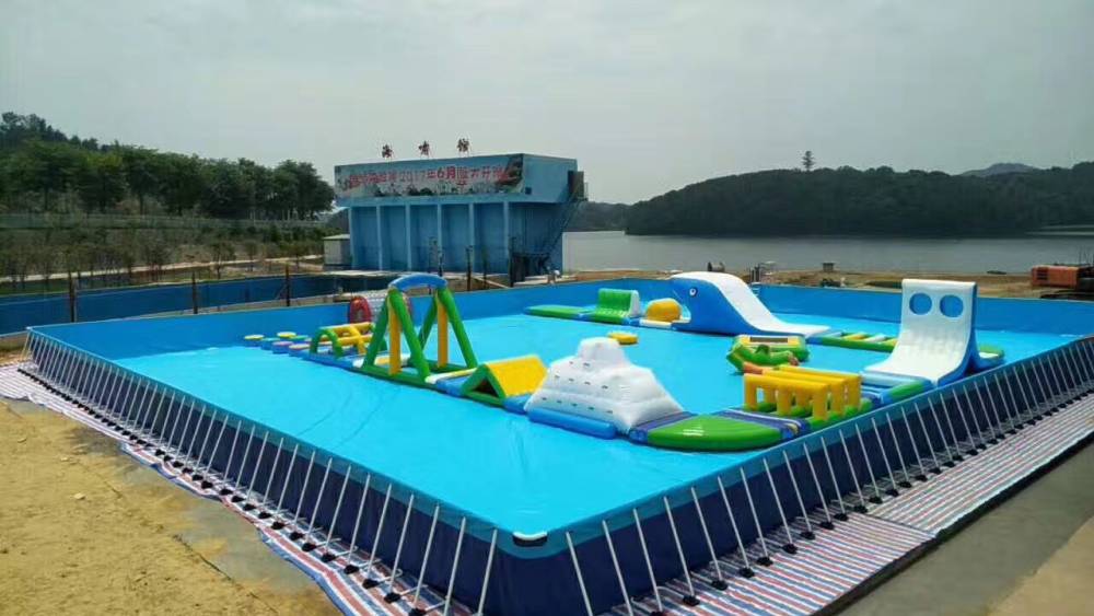 2021年新型户外充气水上乐园移动支架游泳池设备