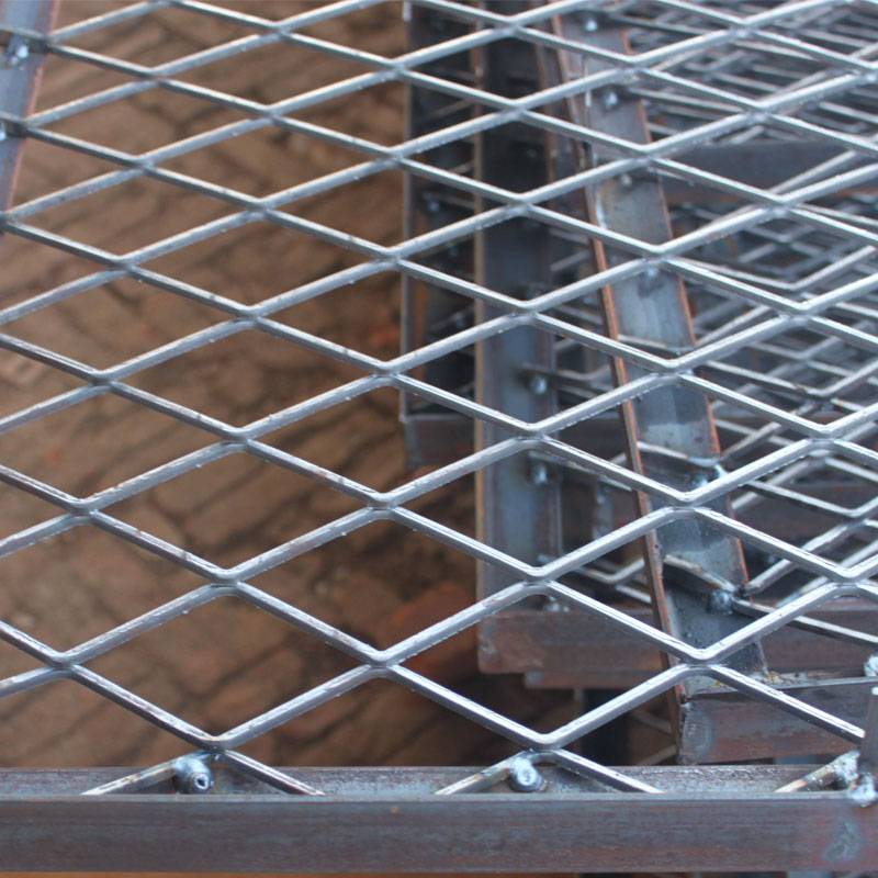 天隆酒泉sus304鋼板網梗寬45mm