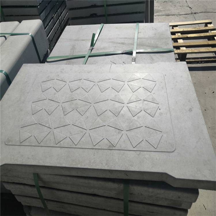 排水沟盖板钢筋混凝土材质收腰设计利于排水同华建材发货