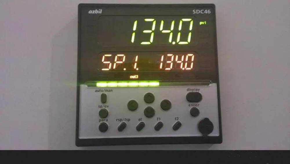 山武温控器C36TR1UA1200AZBIL温控表SDC36数字调节器库存