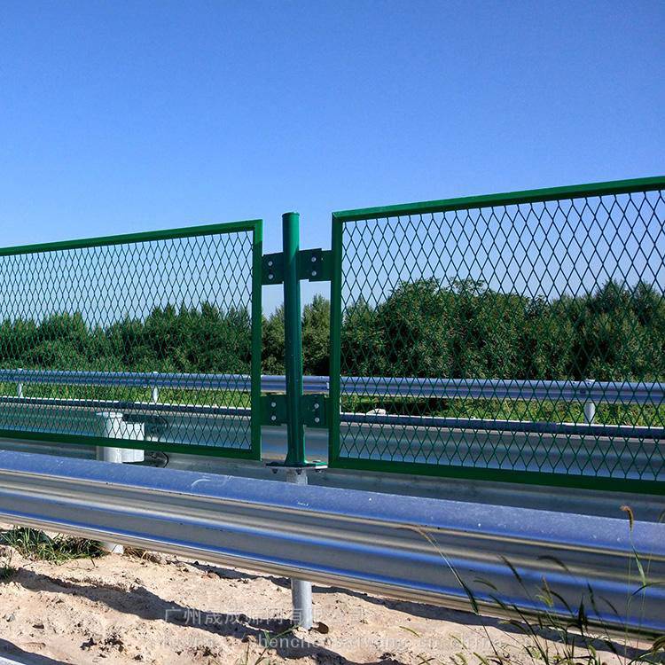 佛山生产高速公路防眩网的厂家韶关道路中央绿色围网热镀锌防眩网