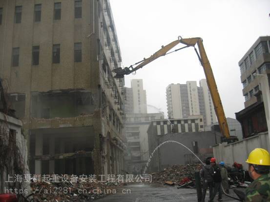 抗战老相片中民族的面孔：八路军脱衣给妇女遮羞新6军空降南京