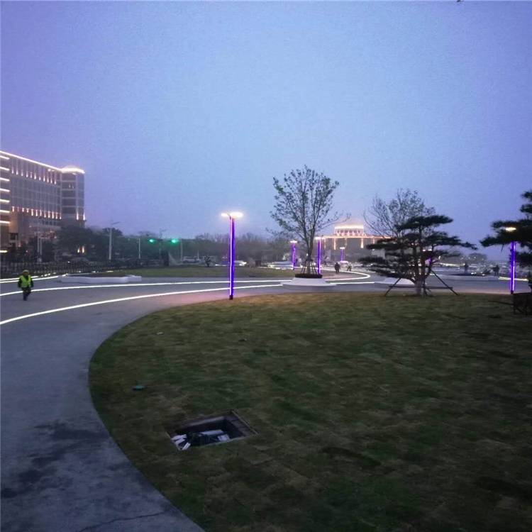 广场防水嵌入式埋地灯条图片 LED广场灯带