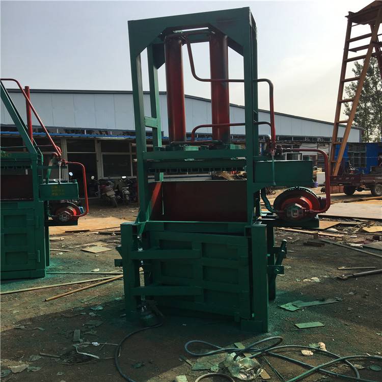 双杠全自动推包打包机 自产自销编织袋全自动套袋机 塑料膜液压打包机