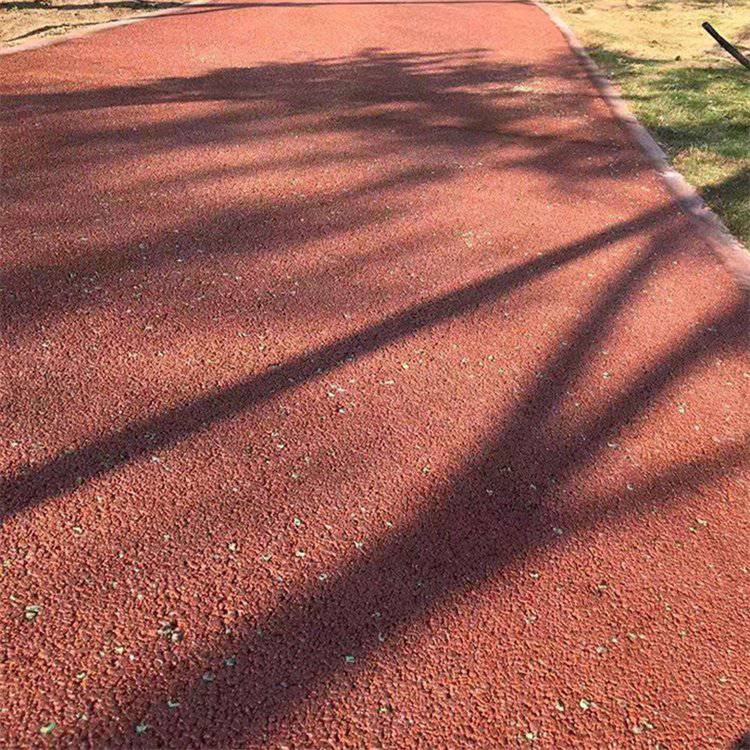 梧州透水混凝土增强剂彩色罩面漆保护剂公园绿化工程路面胶结剂