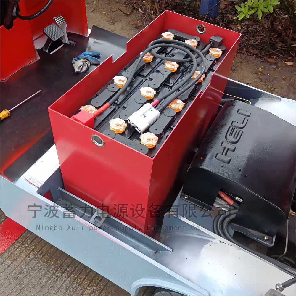 合力牵引车蓄电池，QYD30S-24VD350AH