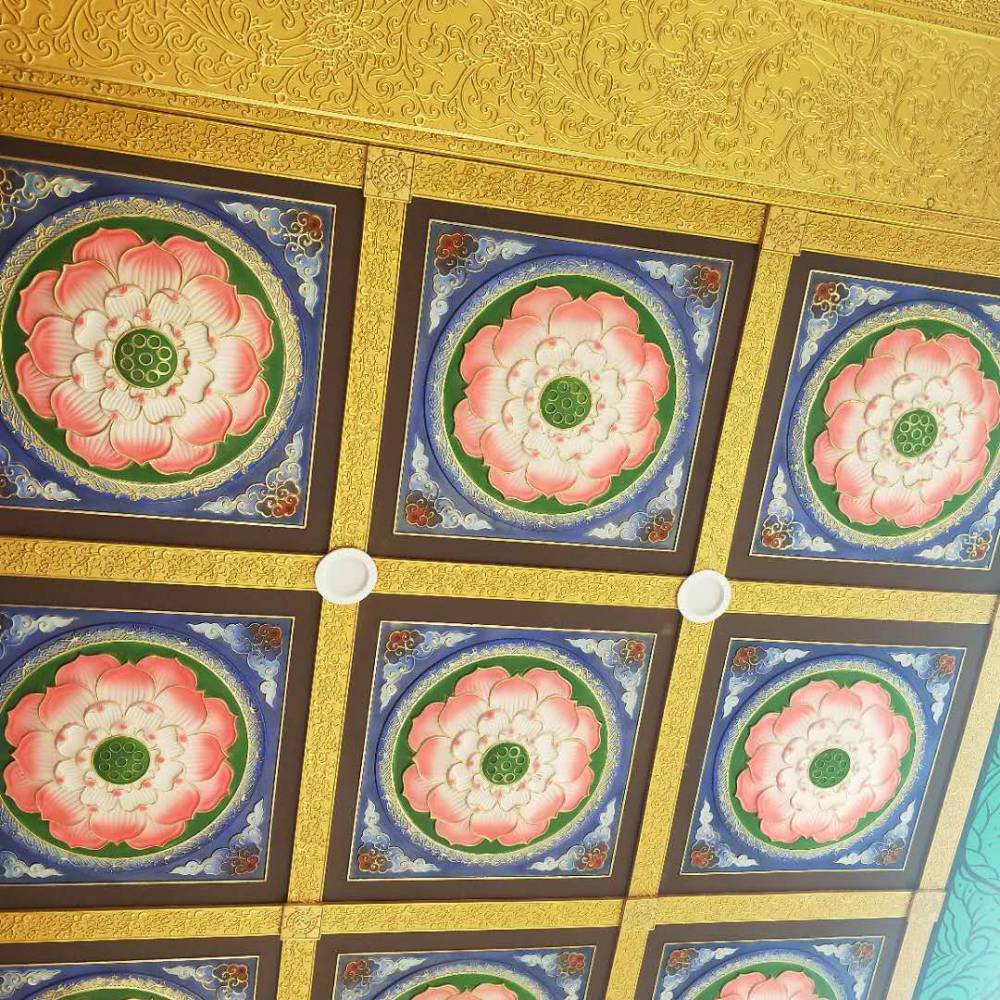 古建筑吊顶彩绘天花浮雕装饰寺庙佛堂藻井新中式古典风格装修材料