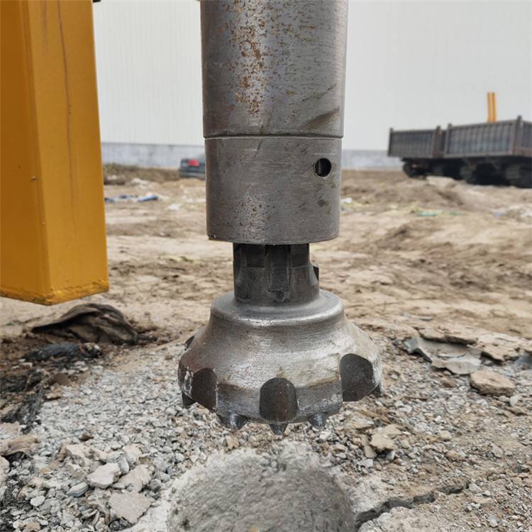 铲车改装护栏打桩机波形护栏打拔钻一体机高速公路930护栏打桩机