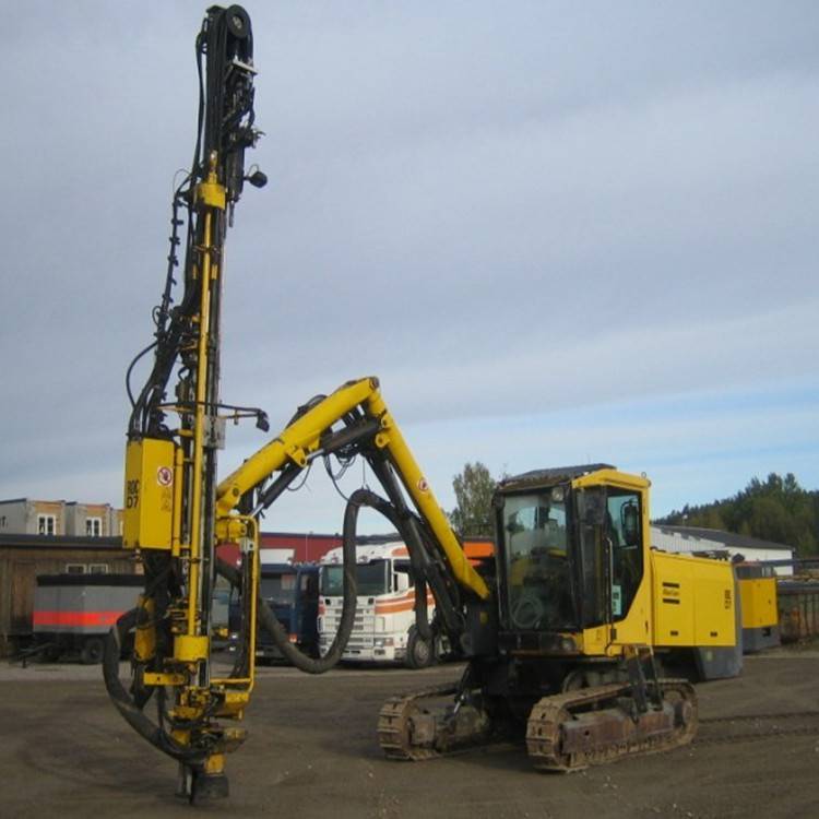 【厂家直销小型底盘护栏打桩机开山潜孔式履带钻车潜孔钻车图片】厂家