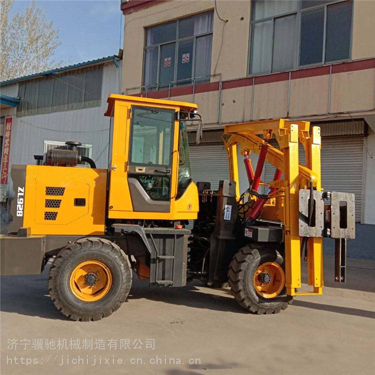 高速公路护栏打桩机厂家混凝土钻孔压桩机新款波形护栏打桩机