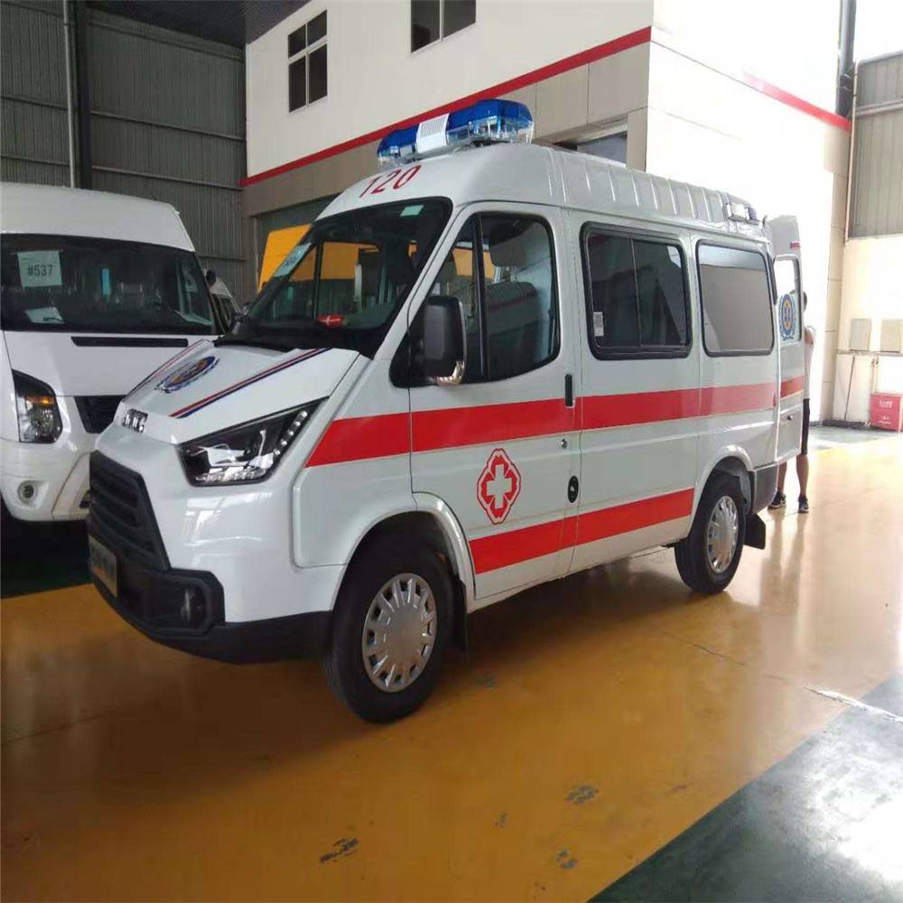 救護車廠家 中軸中頂救護車 寶豐廠家聯系方式