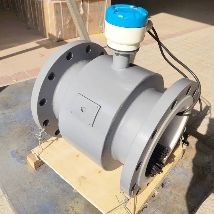 供应北京热电DN125排污泵出口母管电磁流量计