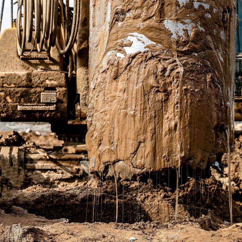 化学泥浆厂家 旋挖钻机用聚合物泥浆 钻井泥浆价格