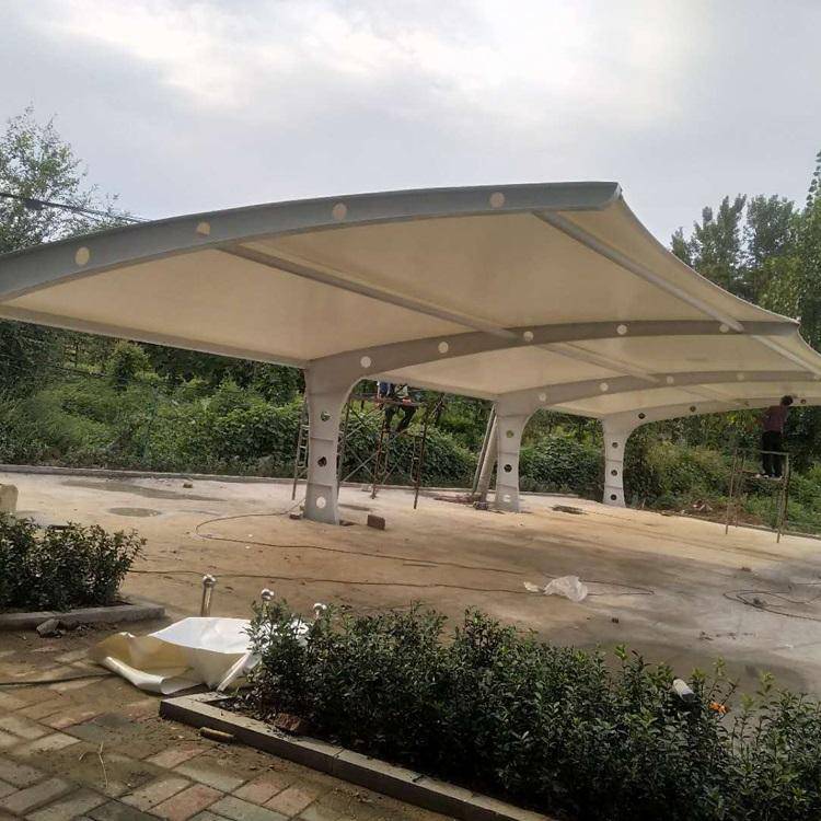 顺发定制膜结构停车棚设计张拉膜遮阳篷安装阳光板防雨篷