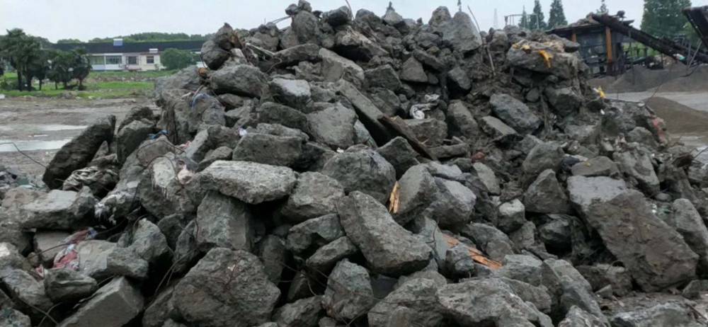 上海大量高价回收水泥墩 水泥块 混泥土