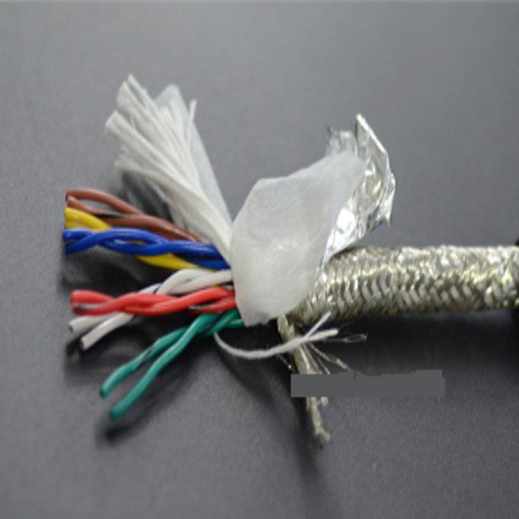 优质耐寒拖链电缆trvvsp高柔性双绞屏蔽2468芯0203平方信号控制电线