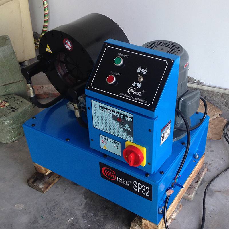 方天不锈钢编织管机器 水龙头编织软管制作机器 编织软管扣压机