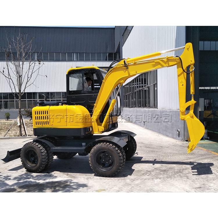 【轮式多功能挖掘机 农用多功能轮式挖掘机 金