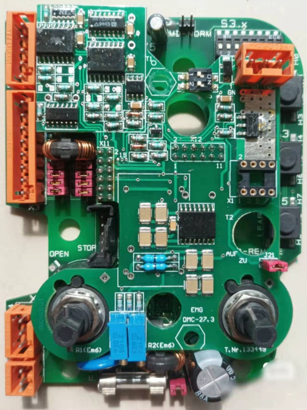 DMC-09DMC-12系列执行器旋钮操作板EMG执行机构