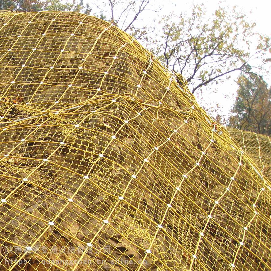 西安边坡防护网钢丝勾花格栅镀锌勾花网厂家西安护坡钢丝绳网