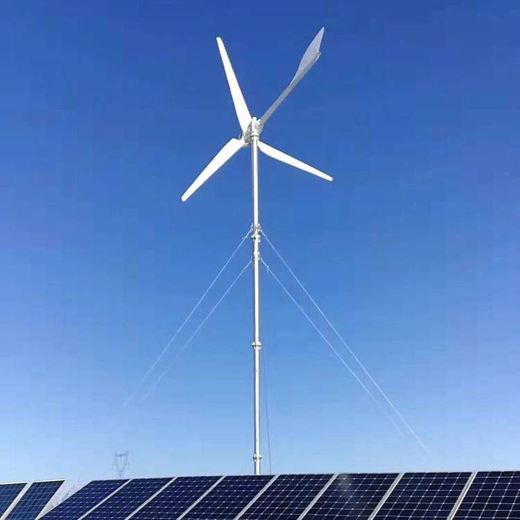 山西沁县水平轴风力发电机3千瓦风力发电机运行平稳