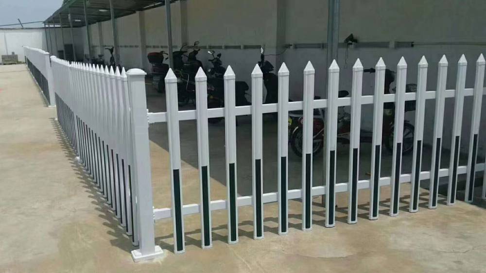 徐州pvc庭院栏杆pvc庭院栏杆篱笆厂家现货