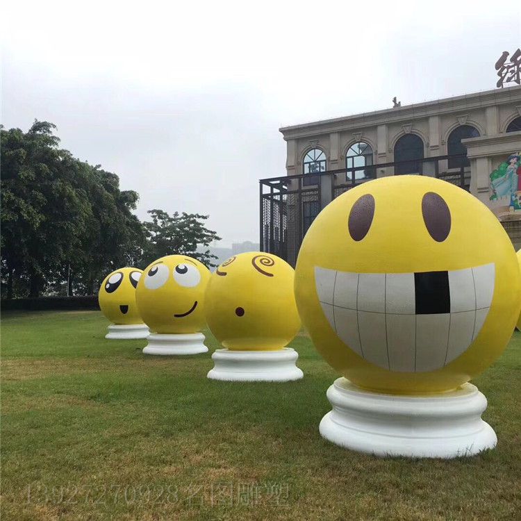 描玻璃钢卡通雕塑地方 中国供应商