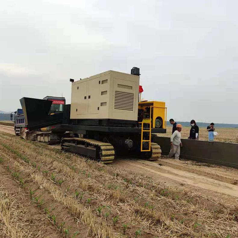 路信公路排水溝自動成型機(jī)小型水溝渠道滑模機(jī)視頻路邊溝自動滑模機(jī)