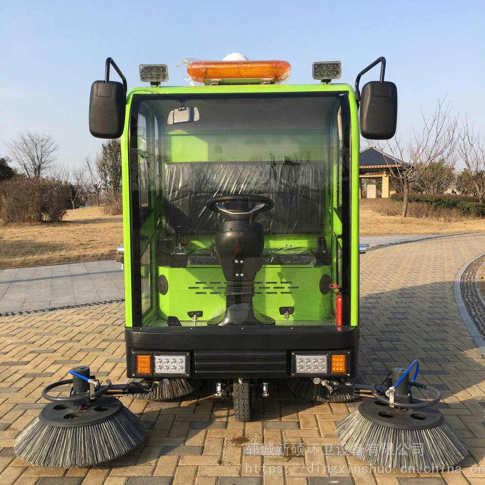 **道路电动扫地车河北电动小型扫地车景区商场多功能清扫车电动扫地车