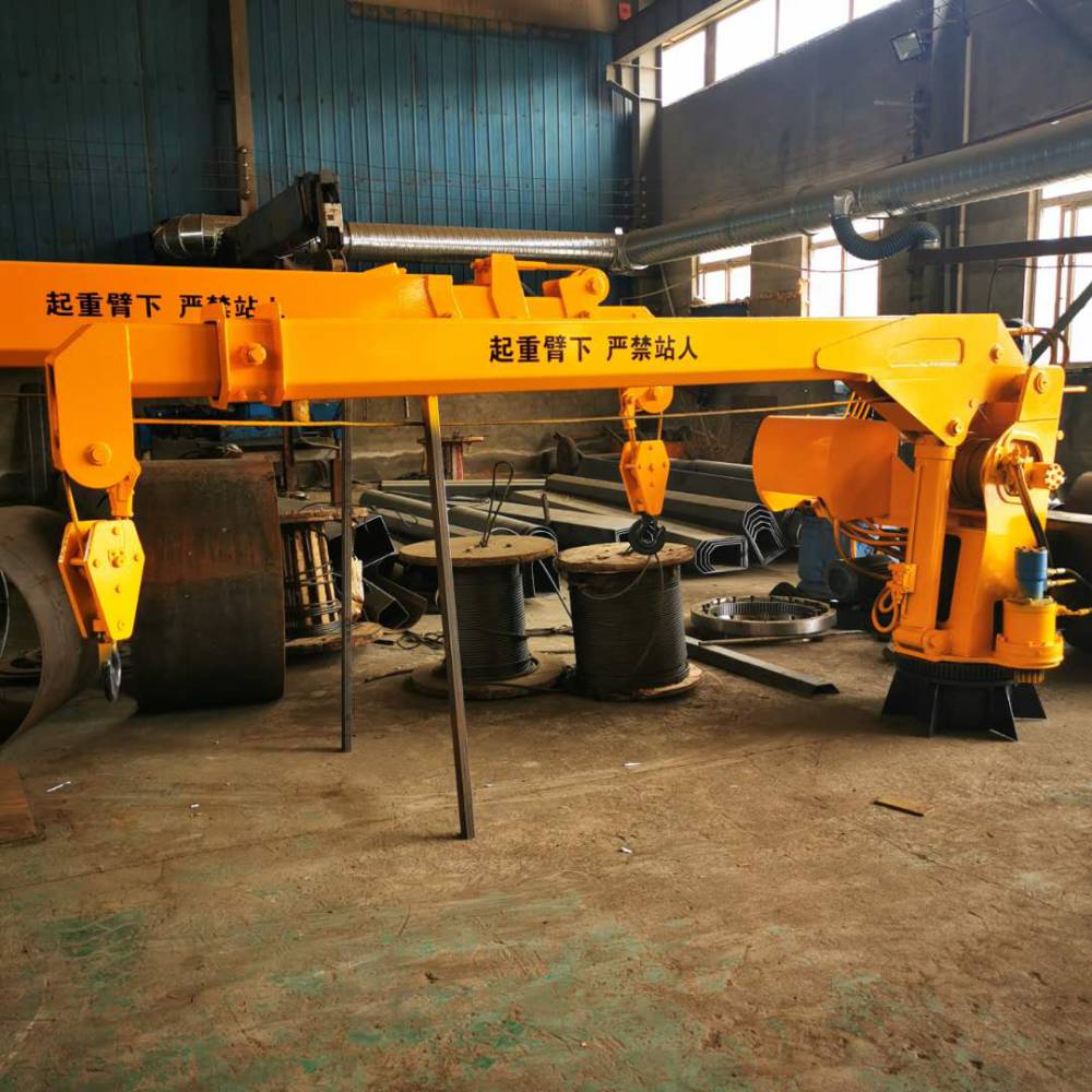 山东启翔液压船用吊机港口吊机6吨小型船用起重机厂家供应