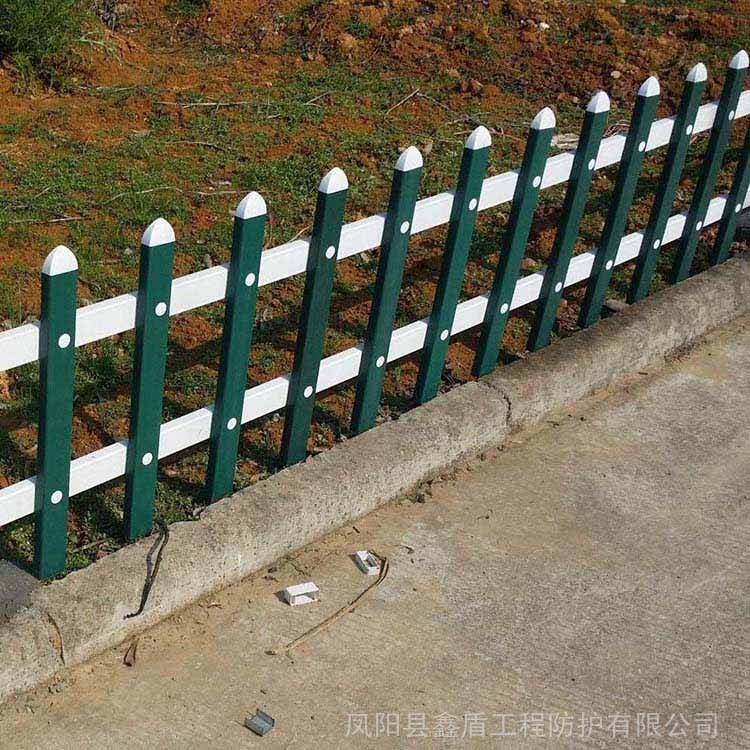 河南信阳浉河区绿化带围栏