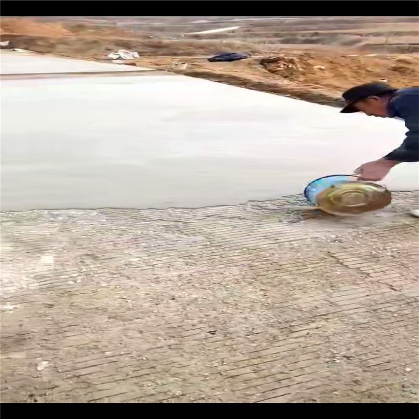 昊翔特種建材,,路面快速修補料配方,,水泥路面修補料,,備貨充足,現場