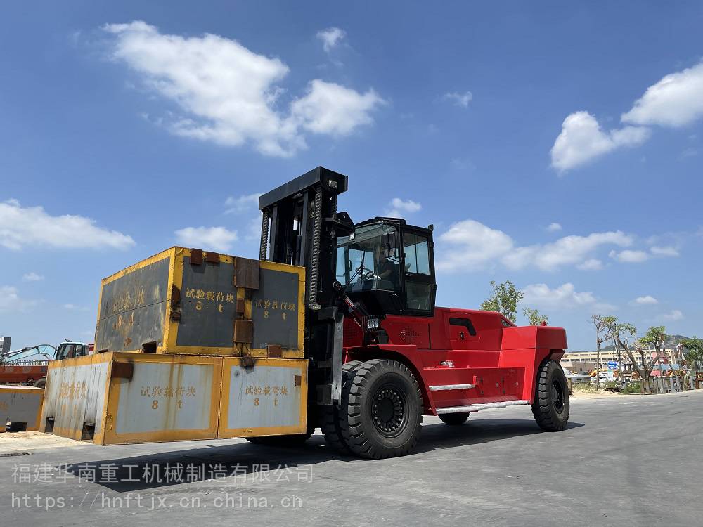 大件装卸30吨叉车国四排放30吨叉车价格CPCD300供应
