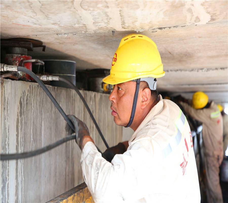 广州市暗管漏水检测公司-高速捡漏精准定位