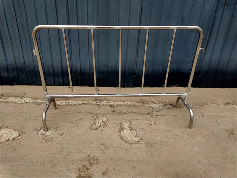 铁马护栏镀锌管临时施工围栏商场隔离栏道路移动安全防护