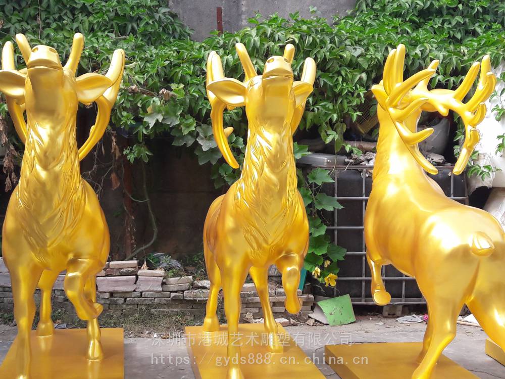 鹰潭仿真动物鹿雕塑玻璃钢抽象鹿雕塑树脂纤维吉祥鹿雕塑