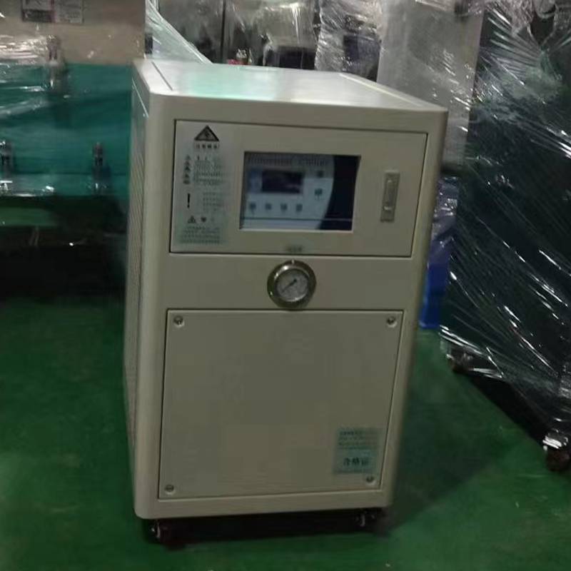 川惠牌CHA-01HP高精密工业箱型风冷式冷水机组