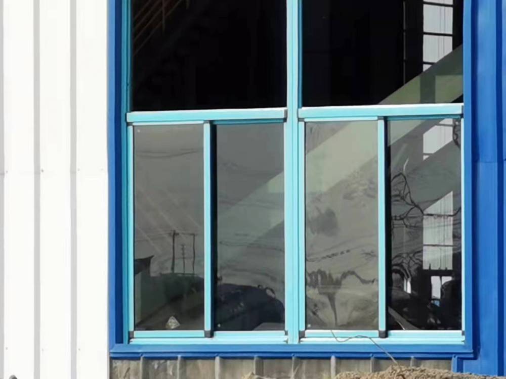 吉运祥供应彩色涂层钢板门窗60系列彩钢窗支持定制