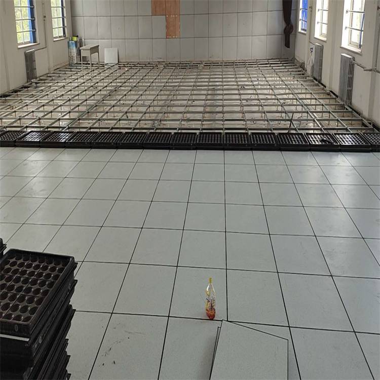未来星耐磨防腐阻燃防火高承重可施工消控室HPL防静电地板