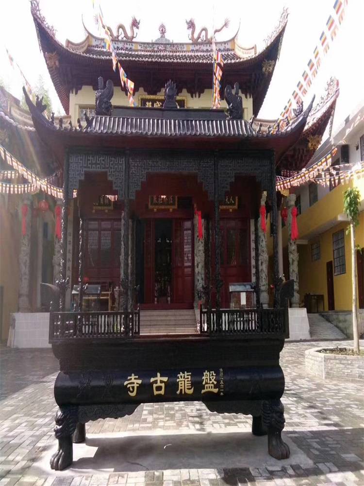 寺庙寺庙带盖长方形四龙柱香炉大型寺庙香炉