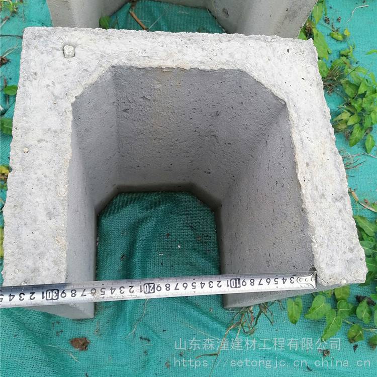 山西太原预制流水槽施工混凝土水泥沟图片