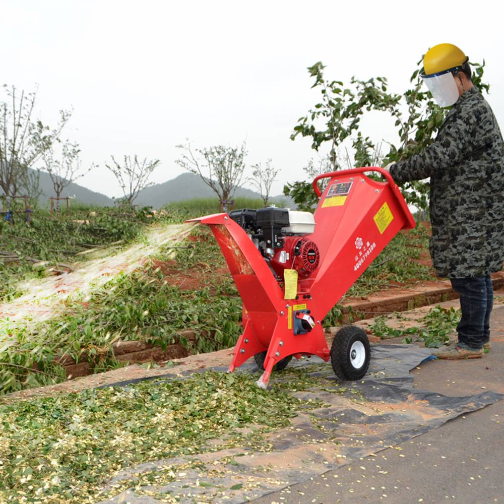 園林碎枝機 樹枝樹葉粉碎機 枝條木屑機 柳樹樹木切碎機