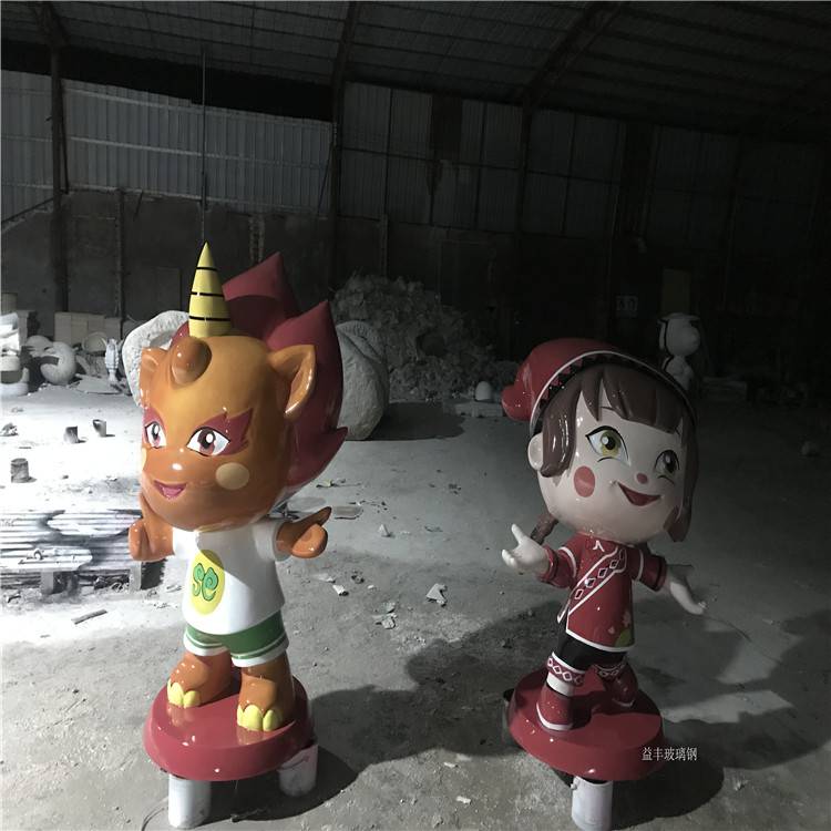 深圳卡通玻璃钢雕塑价格树脂纤维卡通雕塑