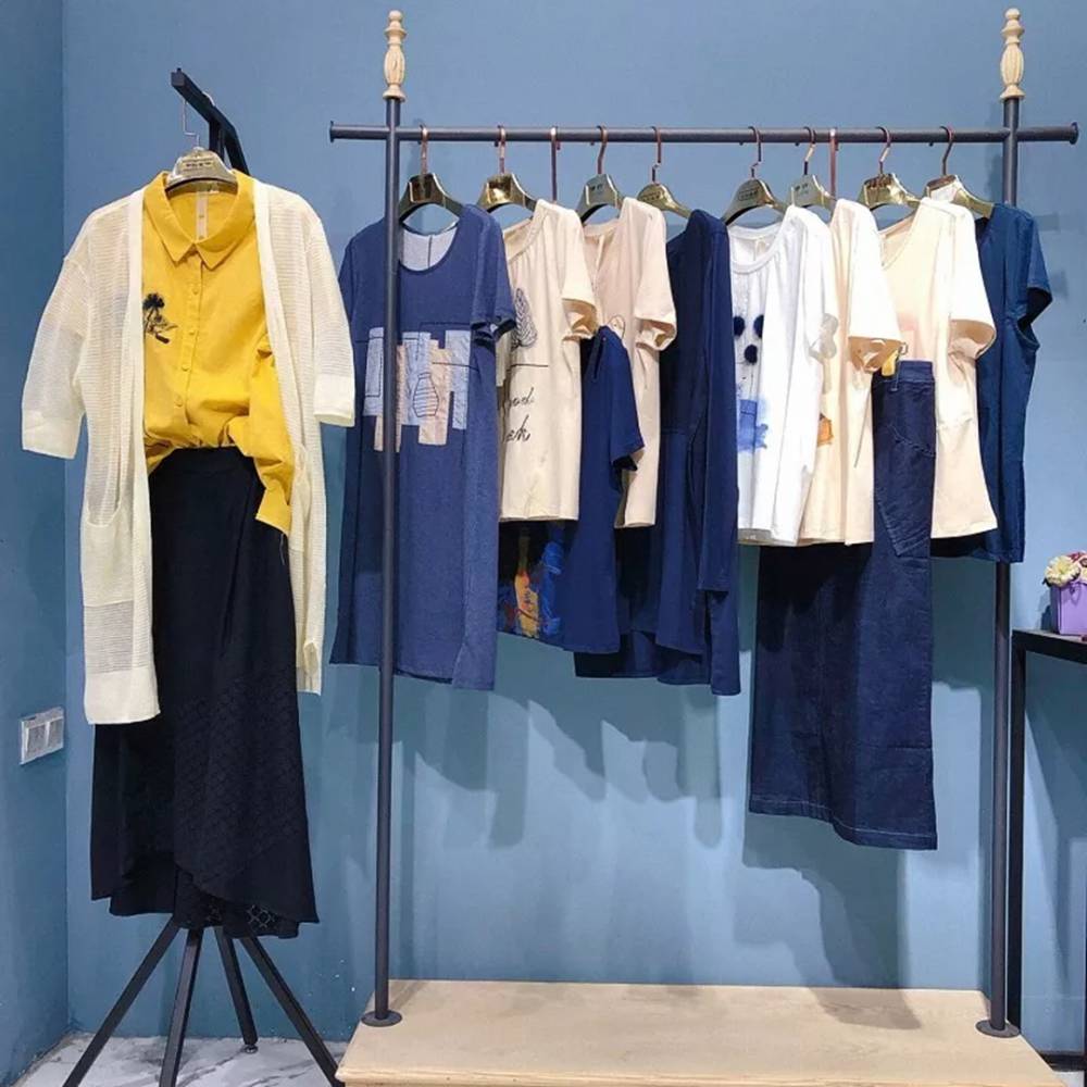 玫而美女装品牌折扣店女装加盟代理真丝连衣裙桑蚕丝长森绿灯芯绒小