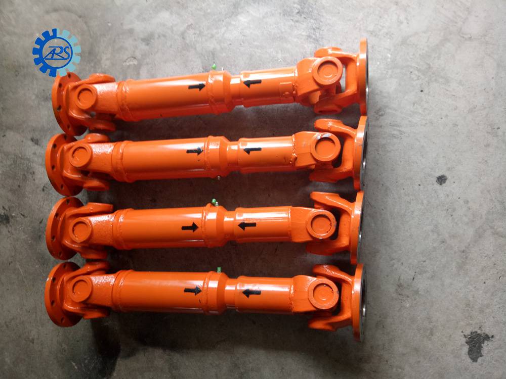 swci90十字轴万向联轴器破碎机专用转动轴河北万向联轴器