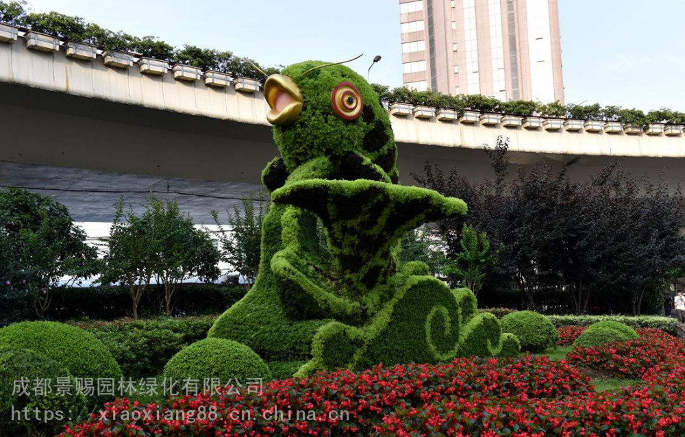 湖北武汉绿雕植物销售亚洲象、长颈鹿厂家批发价绿雕造型