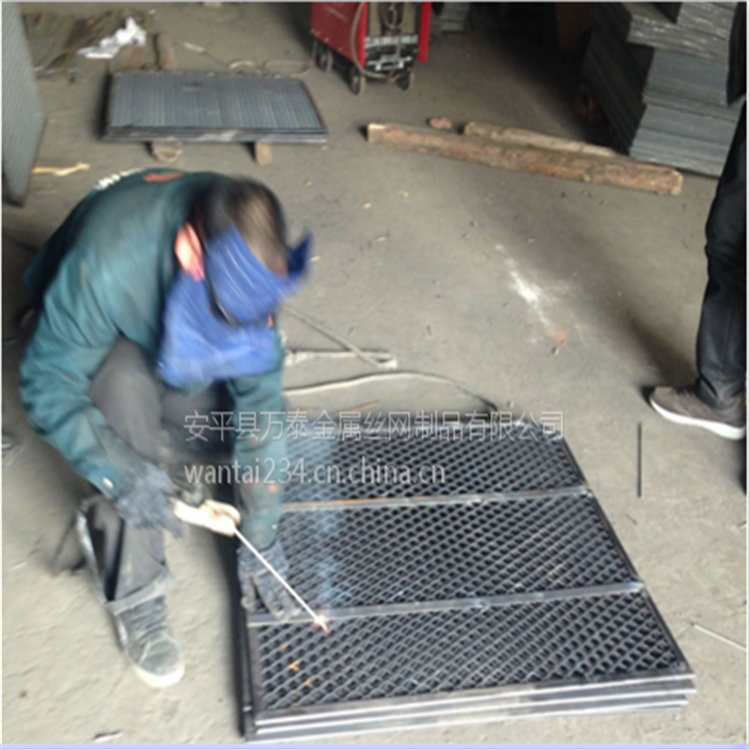万泰 建筑钢板网 建筑工具钢笆网 加工定做