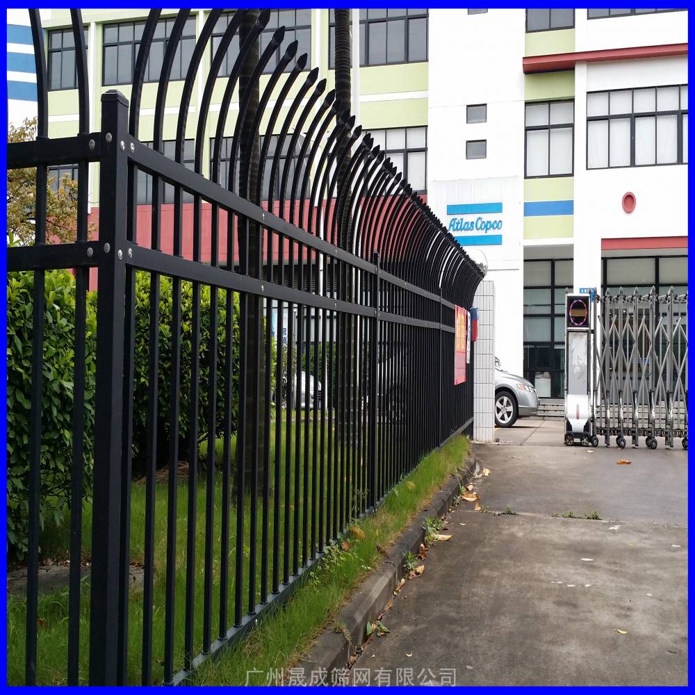 【顺德外墙防爬护栏网 中山锌钢围墙栅栏包安装 铁艺栏杆厂家】图片